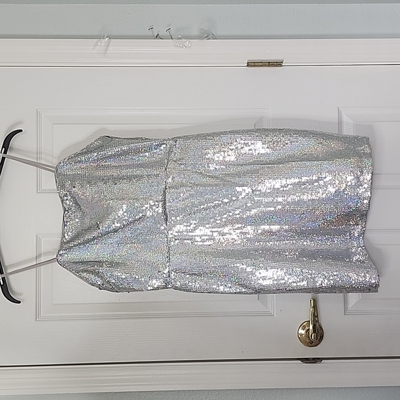 Gianni Bini Dresses & Skirts - GIANNI BINI WOMAN'S DRESS